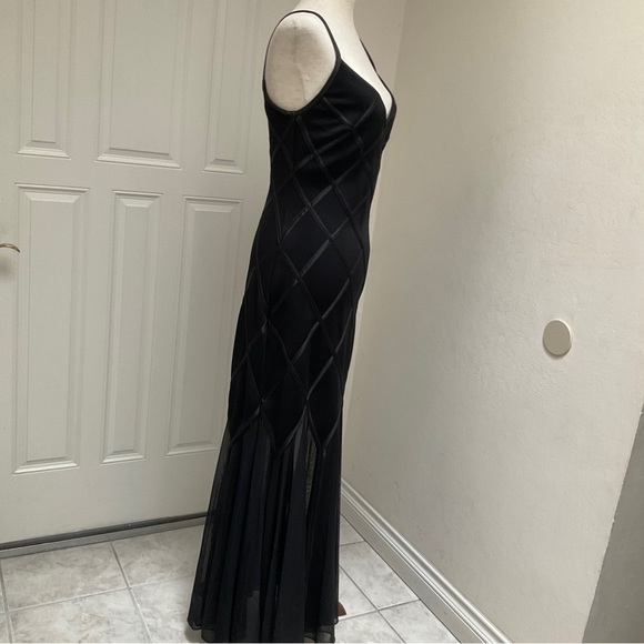 Tadashi Black Sheer Mesh Jersey Maxi Dress Size PM - Picture 6 of 10